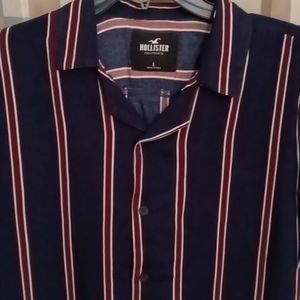 FINAL PRICE HOLLISTER burgundy blue and white striped short sleeve shirt Sz L